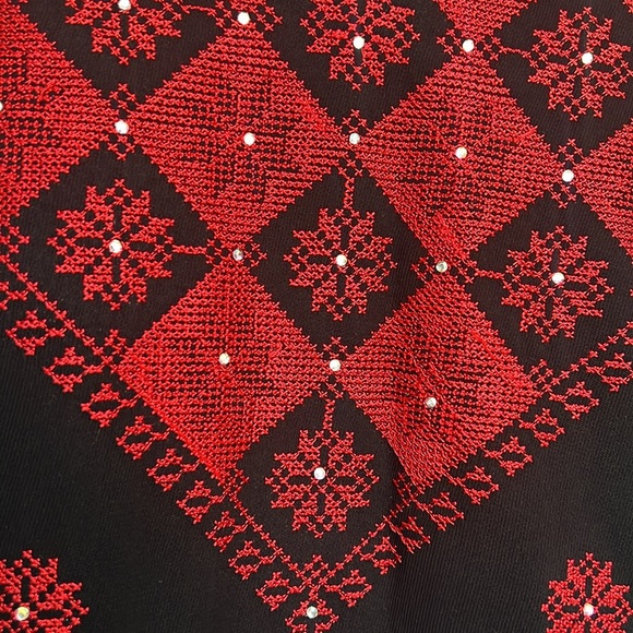 Palestinian thobe embroidered tatreez (size4- women) - Picture 4 of 6